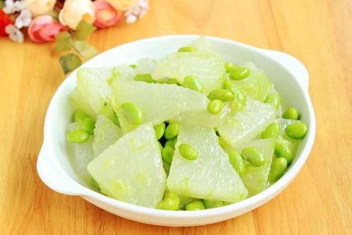 文章吃瓜视频,揭秘吃瓜视频背后的娱乐现象