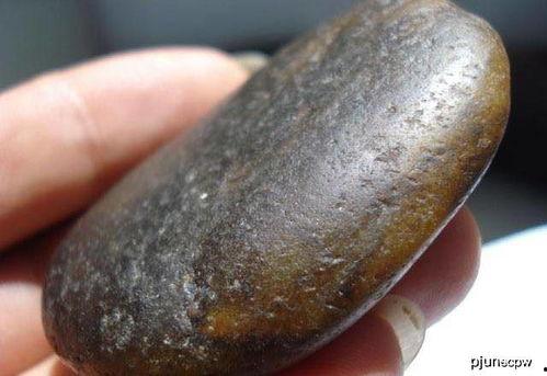 怎么看猴头龙岩籽料真假,真假辨识指南