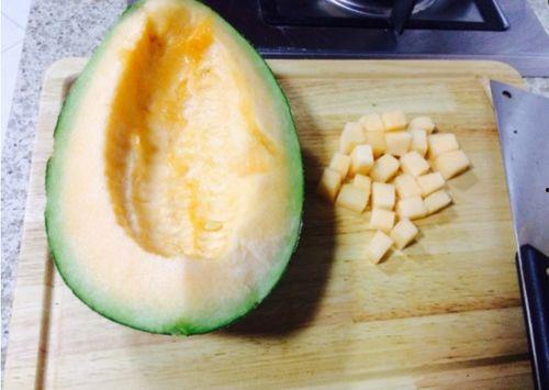 意大利哈密瓜怎么吃,意大利哈密瓜的多彩食法探索