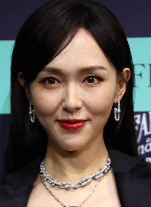 明星的真面目,探寻他们真实的一面